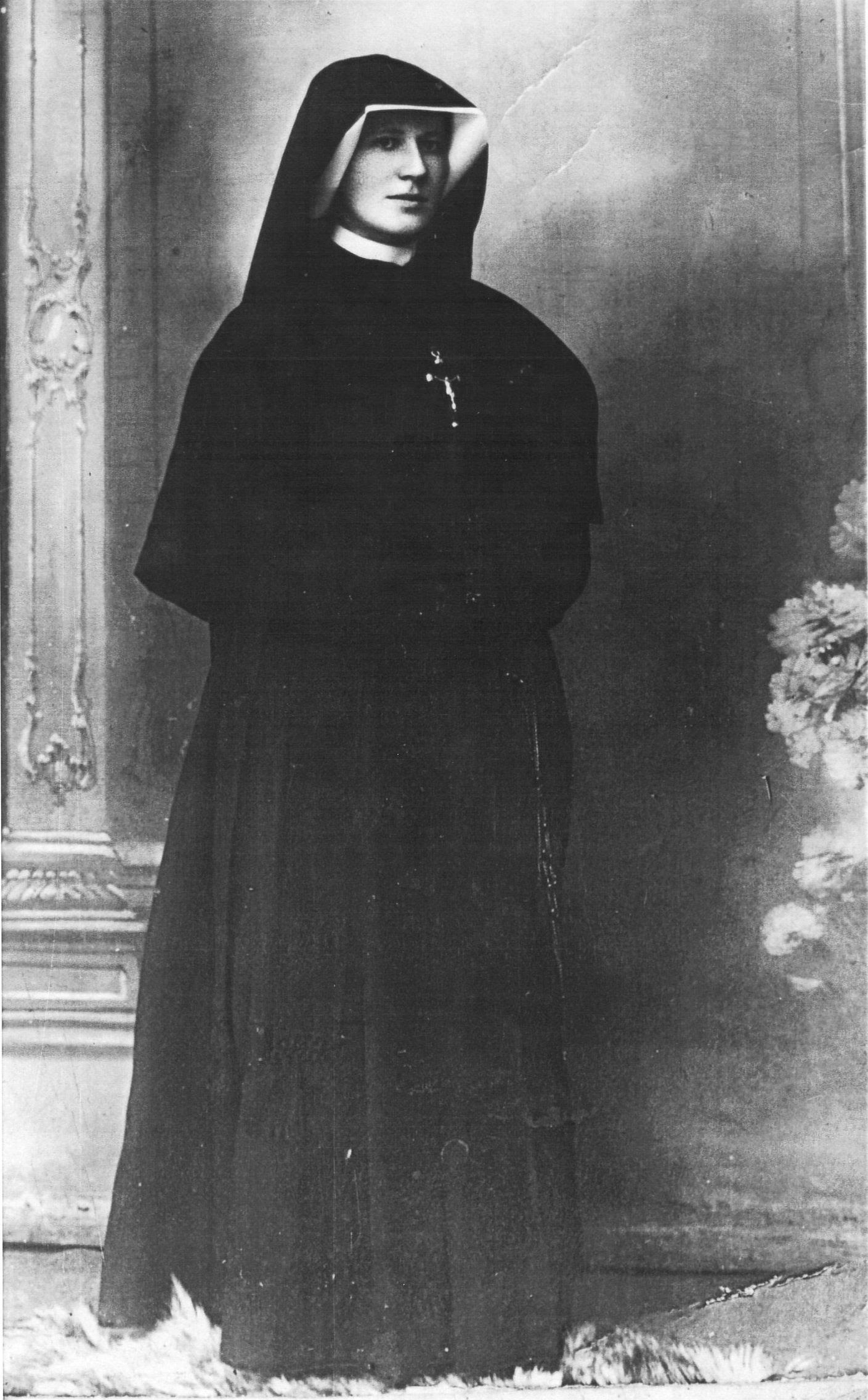 Siostra Faustyna Kowalska w habicie, fotografia z 1931 roku wykonana w Płocku